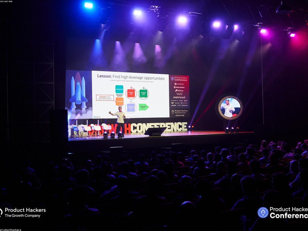 យុទ្ធសាស្ត្រ និងក្បួន: ការបង្កើនសមត្ថភាពអាជីវកម្មរបស់អ្នក